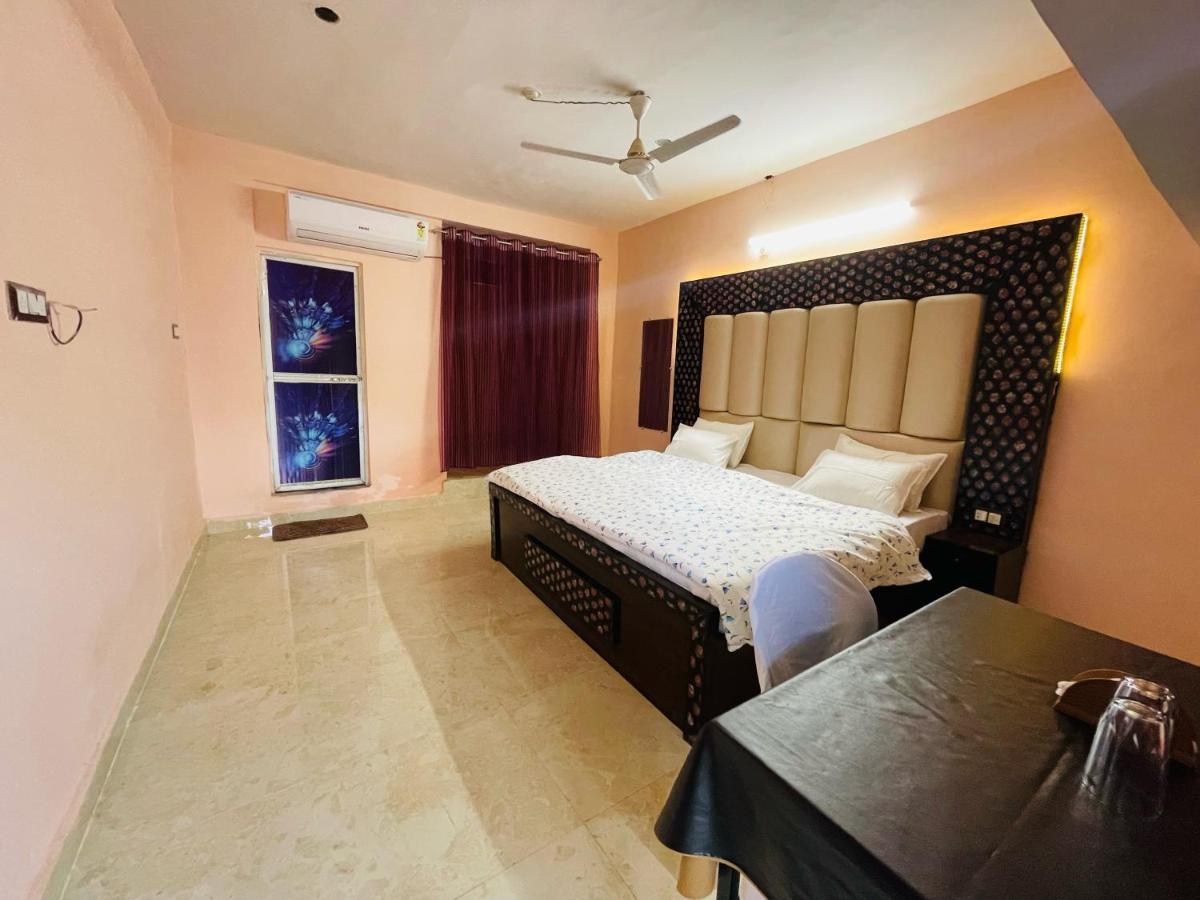 Hotel Green Park Jabalpur Buitenkant foto