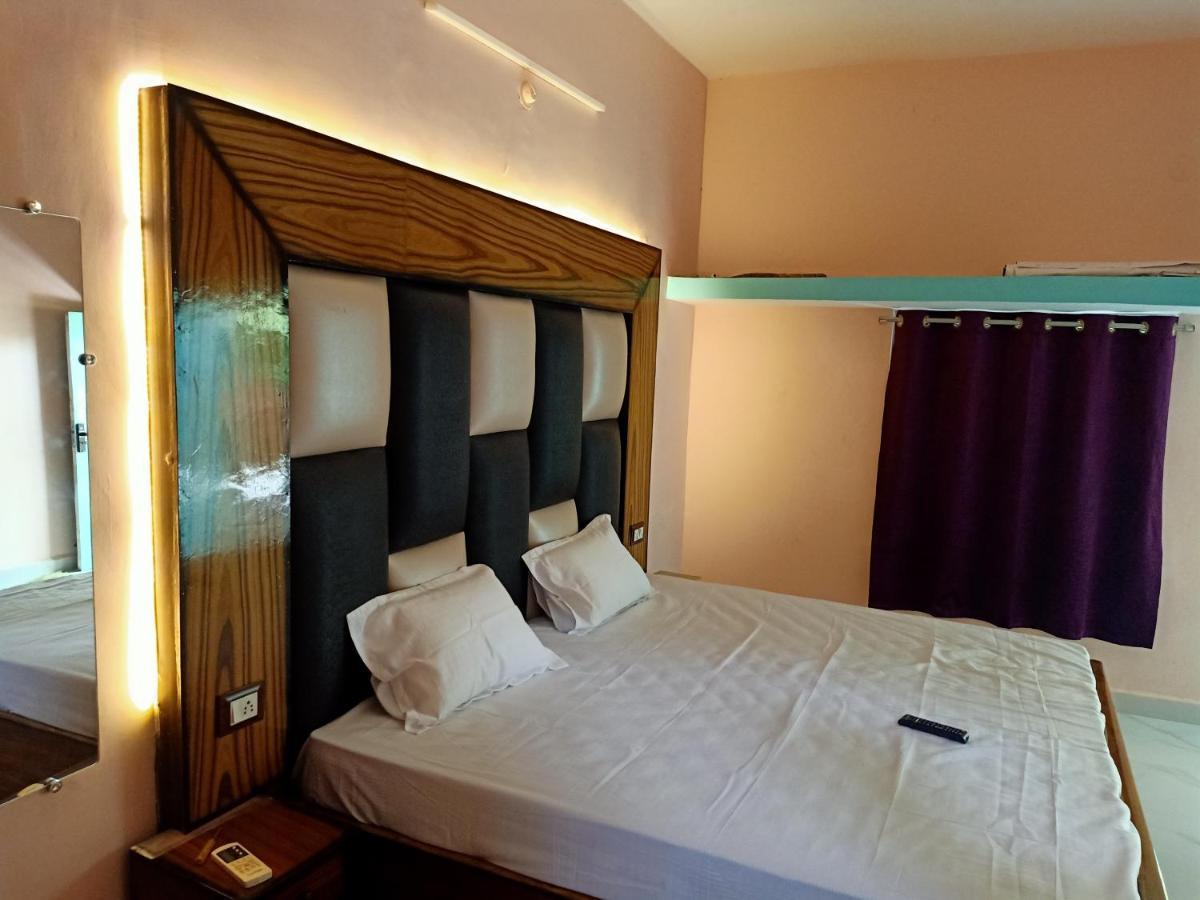 Hotel Green Park Jabalpur Buitenkant foto